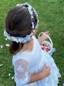 Corona de flores para damita de novia